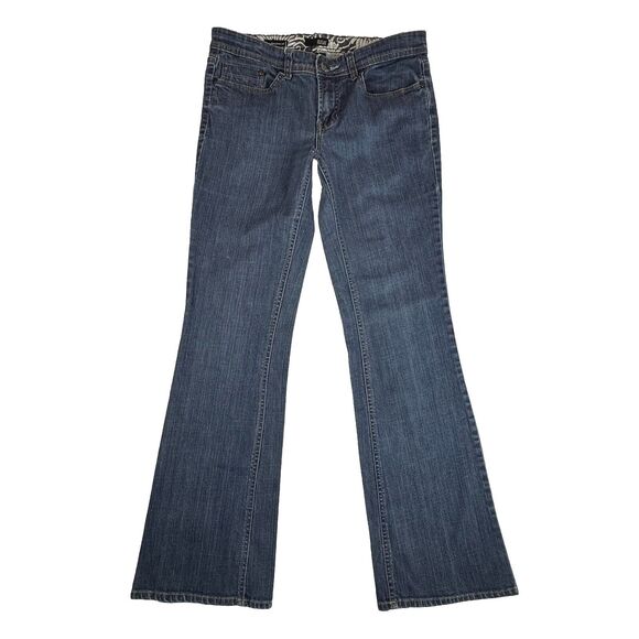 a.n.a. A New Approach Women’s Jeans Sz 6 Modern Bootcut Blue Denim Y2K Style - Picture 1 of 10